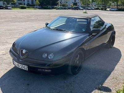 Gebraucht Alfa Romeo Spider 192 PS (141 kW) 1998 Schwarz Cabrio