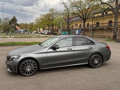 Second-hand Mercedes C400 AMG line 333 CP (244 kW) 2018 Gri Berlinǎ