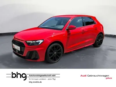 Gebraucht Audi A1 S-Line 150 PS (110 kW) 2023 Misanorot perleffekt SUV