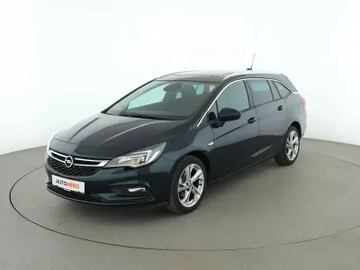 Gebraucht Opel Astra Dynamic 2018 Grün Kombi