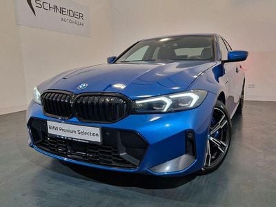 Gebraucht BMW 330e M Sport 184 PS (135 kW) 2024 Blau Limousine