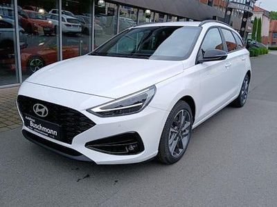 Usata Hyundai i30 Advantage 100 CV (73 kW) 2025 Bianco Station wagon