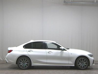 BMW 330e