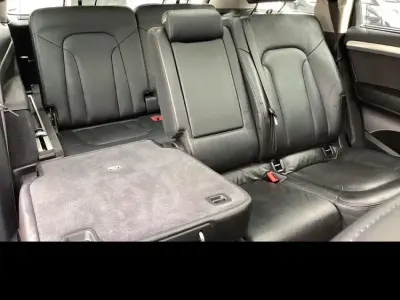 Gebraucht Audi Q7 Ambiente 245 PS (180 kW) 2016 Andere farben SUV