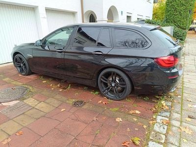 Second-hand BMW 530 258 CP (189 kW) 2013 Negru Break