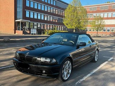 Gebraucht BMW 325 Cabriolet 192 PS (141 kW) 2001 Schwarz Cabrio