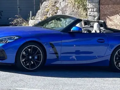 Usata BMW Z4 M Sport 340 CV (250 kW) 2023 Blu Cabrio