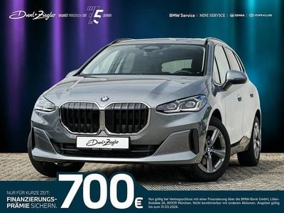 Skyscraper grau metallic Gebraucht 2025 BMW 220 Active Tourer Luxury Line Van / Kleinbus | 30.990 € (Guter Preis)