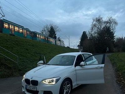 Weiß Gebraucht 2015 BMW 116 M Sport Kleinwagen | 11.000 € (Fairer Preis)