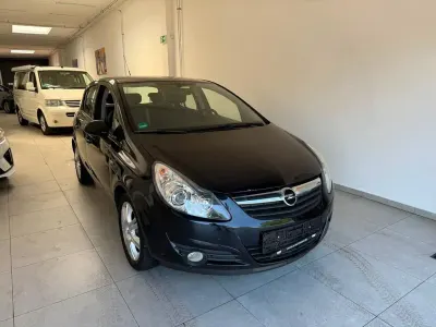 Gebraucht Opel Corsa Innovation 80 PS (58 kW) 2009 Schwarz Kleinwagen