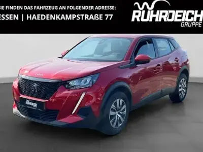 Gebraucht Peugeot 2008 Active 101 PS (74 kW) 2020 Rot SUV