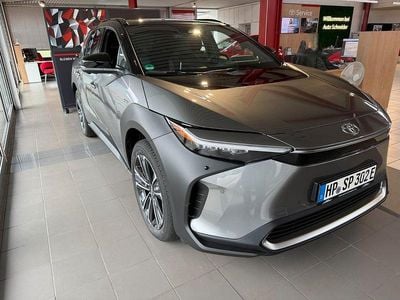 Gebraucht Toyota bZ4X Lounge 150 kW (204 PS) 2025 Silber SUV