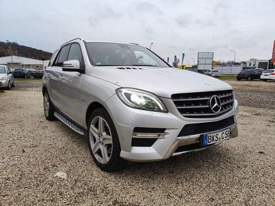 Gebraucht Mercedes ML350 AMG line 258 PS (189 kW) 2012 Silber SUV