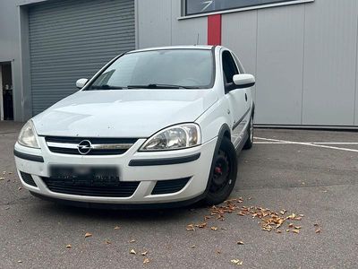 Gebraucht Opel Corsa 75 PS (55 kW) 2001 Weiß Kleinwagen