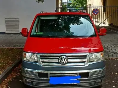 Używany VW Transporter 116 KM (85 kW) 2006 Czerwony Van