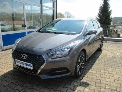 Usata Hyundai i40 Space Plus 135 CV (99 kW) 2019 Grigio Station wagon