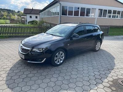 Usata Opel Insignia 136 CV (100 kW) 2015 Nero Station wagon