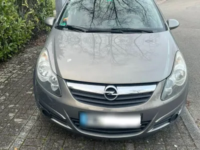 Używany Opel Corsa 101 KM (74 kW) 2010 Beżowy Hatchback