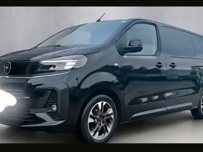 Używany Opel Zafira Life Edition 177 KM (130 kW) 2024 Czarny Minivan