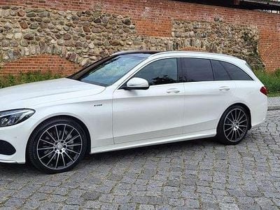 Mercedes C400