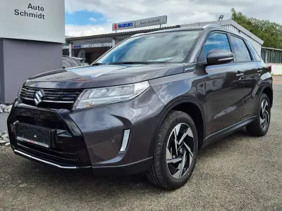 Gebraucht Suzuki Vitara Comfort 116 PS (85 kW) 2025 Grau SUV