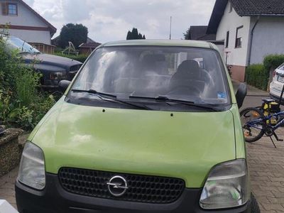 Opel Agila
