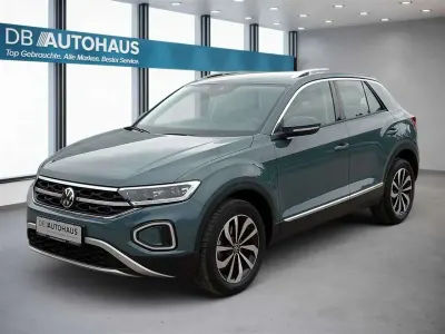 Gebraucht VW T-Roc Style 150 PS (110 kW) 2024 Blau SUV