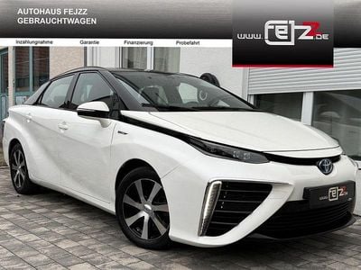 Weiß Gebraucht 2018 Toyota Mirai Limousine | 6.999 €