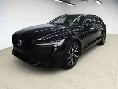 Gebraucht Volvo V60 R-Design 341 PS (250 kW) 2020 Onyx black Kombi