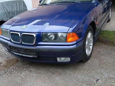 Usata BMW 320 Cabriolet 150 CV (110 kW) 1997 Cabrio
