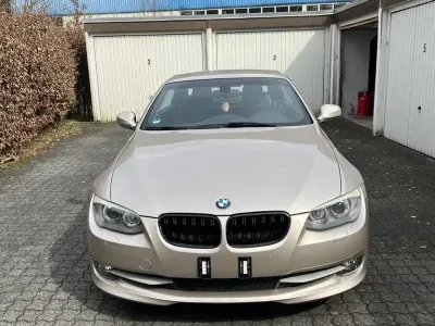 Gebraucht BMW 325 Cabriolet 218 PS (160 kW) 2012 Andere farben Cabrio
