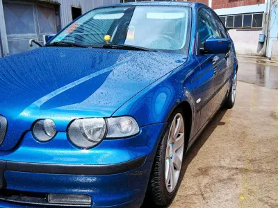 Gebraucht BMW 316 116 PS (85 kW) 2003 Blau Kleinwagen
