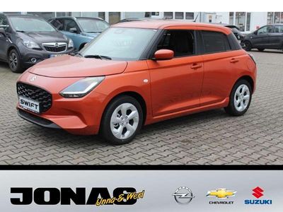Flame orange pearl metallic Neu 2025 Suzuki Swift Comfort Kleinwagen | 17.990 €