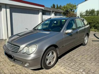 Second-hand Mercedes C200 163 CP (119 kW) 2004 Gri Break