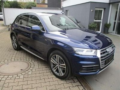 Gebraucht Audi Q5 Sport 252 PS (185 kW) 2018 Navarrablau metallic SUV