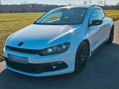 Gebraucht VW Scirocco Sport 170 PS (125 kW) 2012 Weiß Coupé