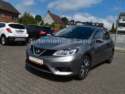 Gebraucht Nissan Pulsar N-Connecta 116 PS (85 kW) 2018 Grau Kleinwagen