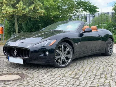 Gebraucht Maserati GranCabrio 460 PS (338 kW) 2014 Schwarz Cabrio