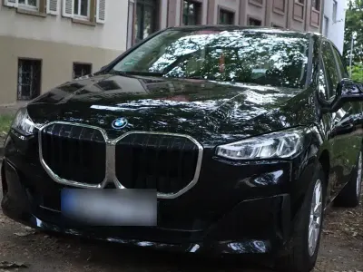 Gebraucht BMW 225 136 PS (100 kW) 2022 Schwarz Kombi