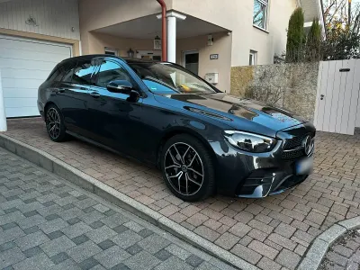 Gebraucht Mercedes E300 2022 Schwarz Kombi