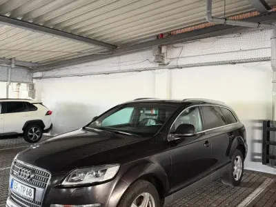 Używany Audi Q7 233 KM (171 kW) 2006 Czarny SUV