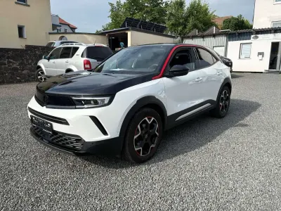 Gebraucht Opel Mokka GS Line 131 PS (96 kW) 2022 Jade weiss/arktis weiss SUV
