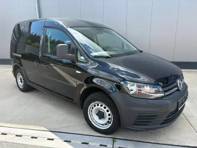 Gebraucht VW Caddy 102 PS (75 kW) 2019 Schwarz Van / Kleinbus