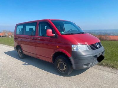 Usata VW Caravelle 102 CV (75 kW) 2008 Rosso Furgone