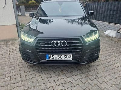 Second-hand Audi Q7 Ambiente 289 CP (212 kW) 2019 Negru SUV