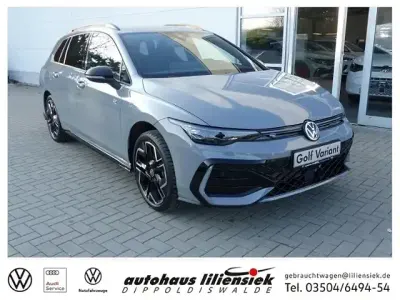 Używany VW Golf VIII R-line 150 KM (110 kW) 2024 Szary Kombi