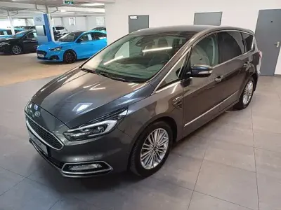 Gebraucht Ford S-MAX Vignale 241 PS (177 kW) 2019 Grau Van / Kleinbus