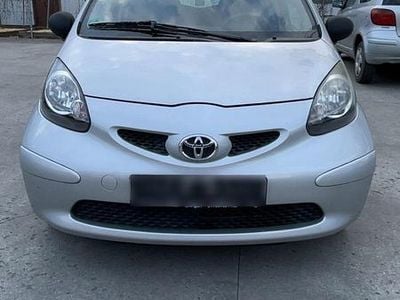 Gebraucht Toyota Aygo 68 PS (50 kW) 2007 Grau Kleinwagen
