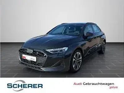 Gebraucht Audi A3 204 PS (150 kW) 2025 Grau (manhattangrau metallic) Limousine