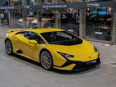 Second-hand Lamborghini Huracán 640 CP (470 kW) 2024 Galben Coupe